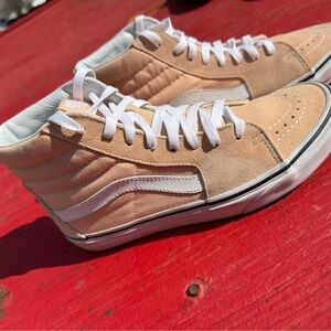 Vans Women's High-Top Athletic Shoes - Peach and White